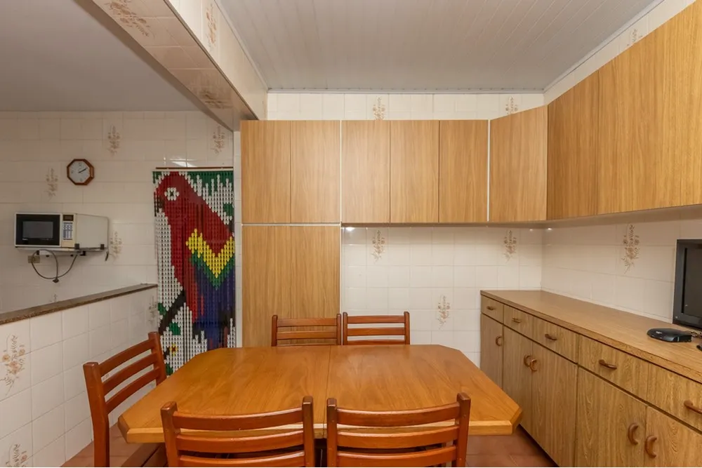 Casa, 2 quartos, 200 m² - Foto 2