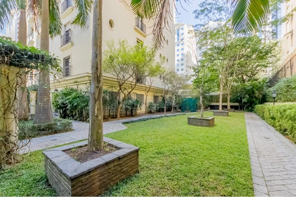 Apartamento, 3 quartos, 394 m² - Foto 2