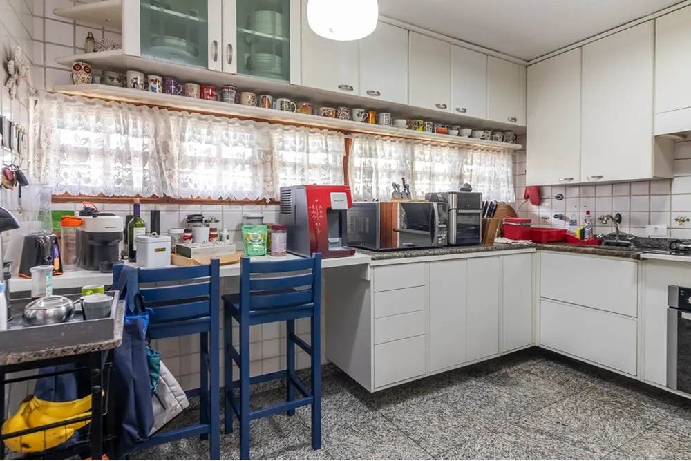 Casa, 4 quartos, 220 m² - Foto 3