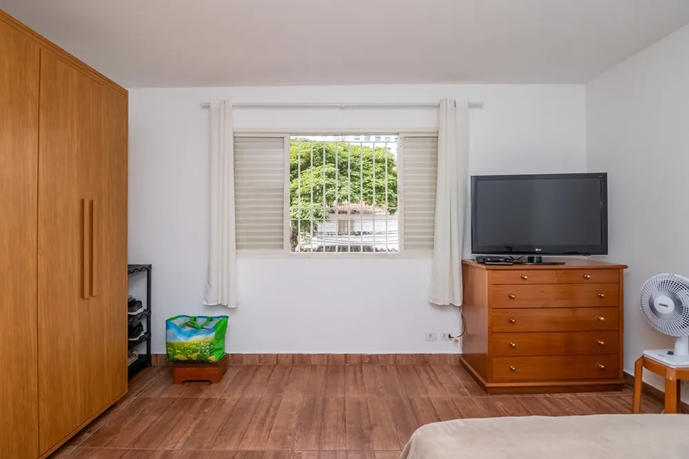 Casa, 3 quartos, 230 m² - Foto 2