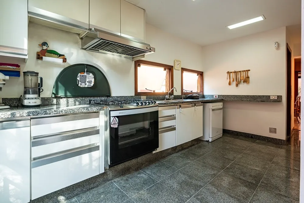 Casa, 4 quartos, 705 m² - Foto 2