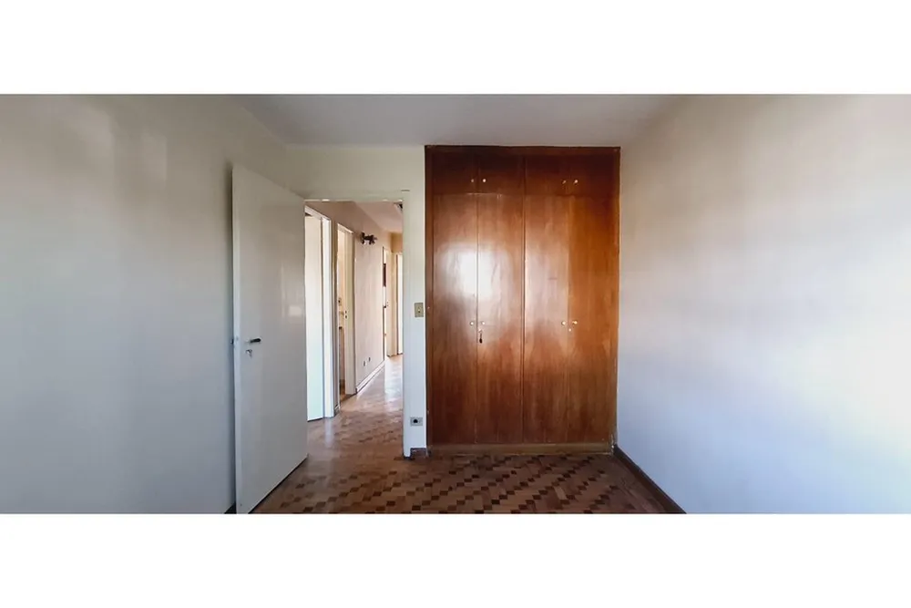 Casa, 6 quartos, 152 m² - Foto 2