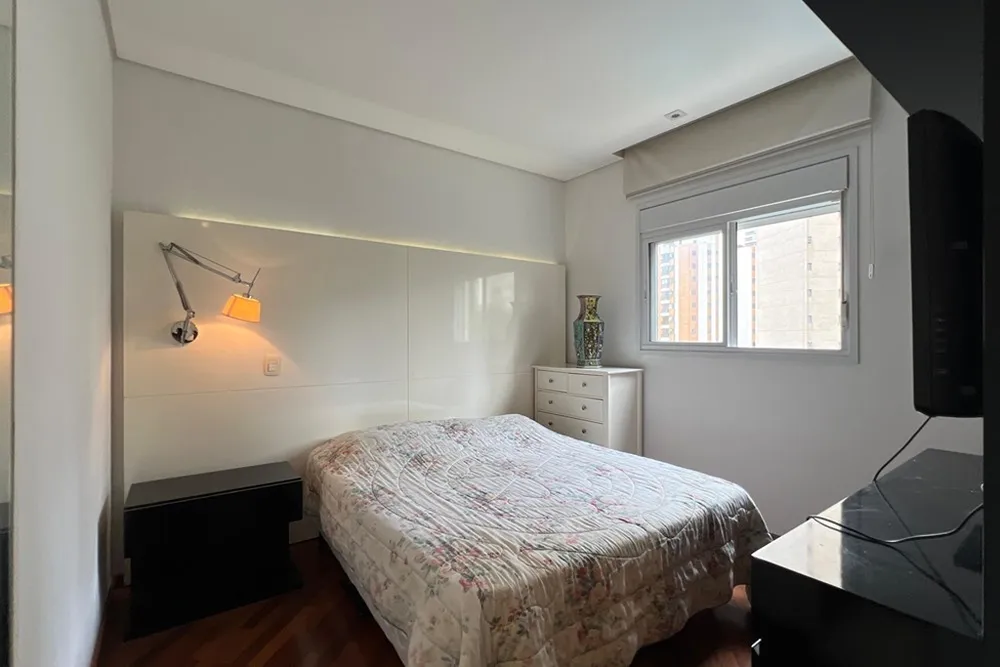Apartamento, 3 quartos, 137 m² - Foto 2