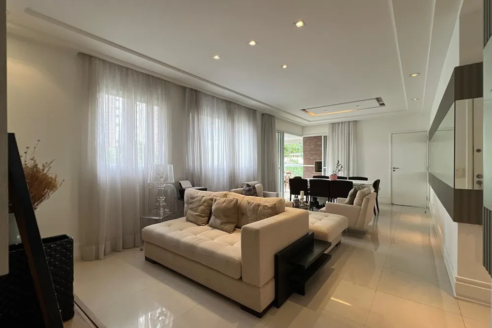 Apartamento, 3 quartos, 137 m² - Foto 1