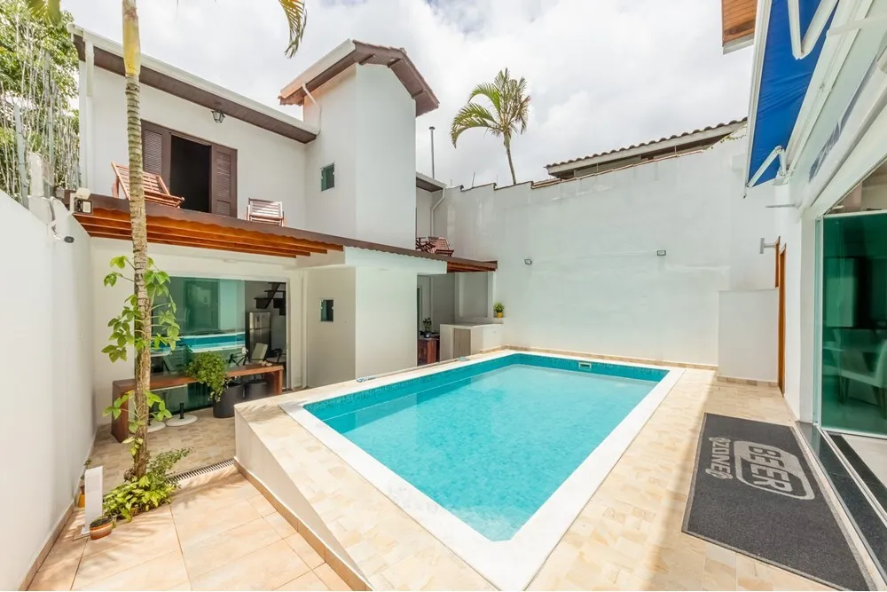 Casa, 3 quartos, 247 m² - Foto 4
