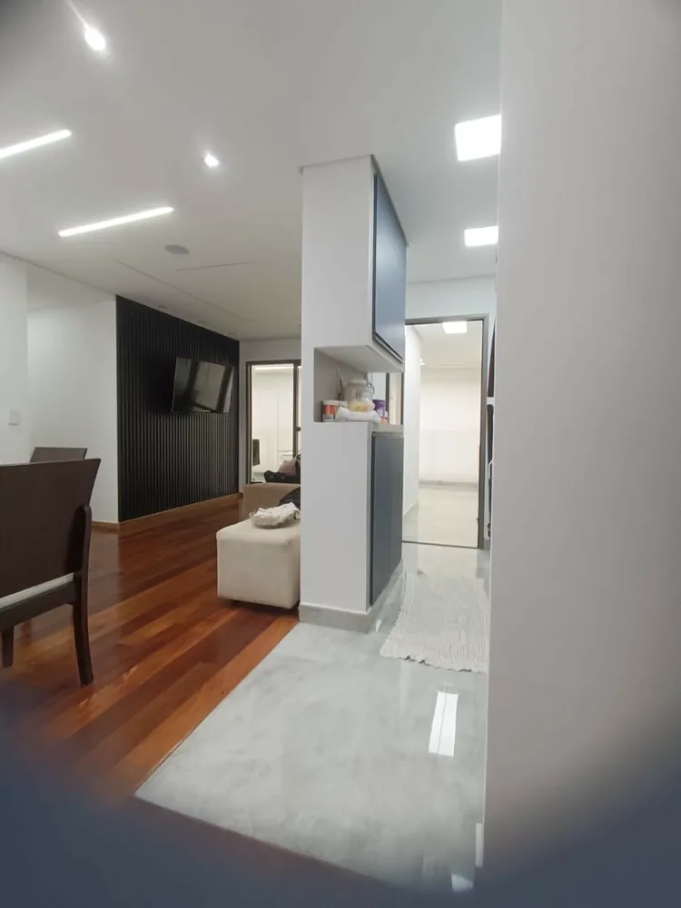 Apartamento, 3 quartos, 5315 m² - Foto 1