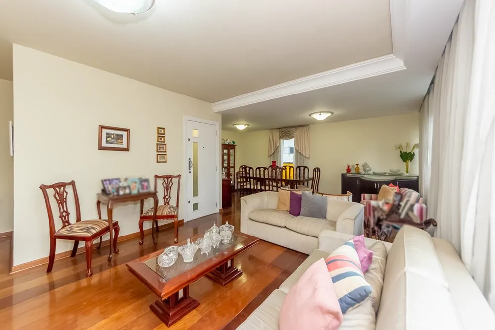 Apartamento, 3 quartos, 190 m² - Foto 1