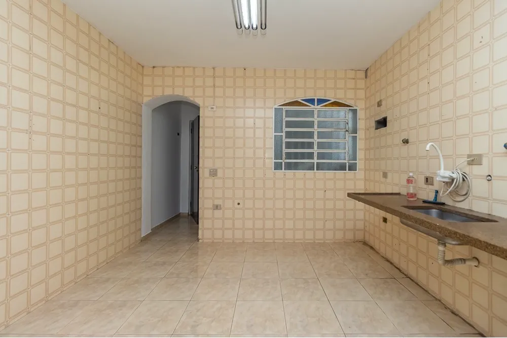 Casa, 4 quartos, 208 m² - Foto 4
