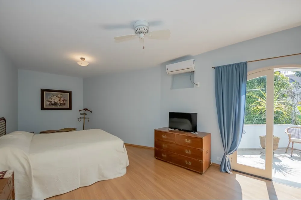 Casa, 4 quartos, 295 m² - Foto 2