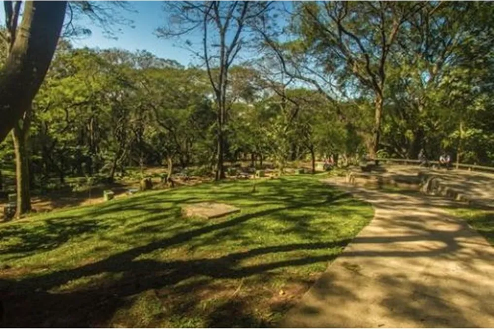 Casa, 3 quartos, 185 m² - Foto 1
