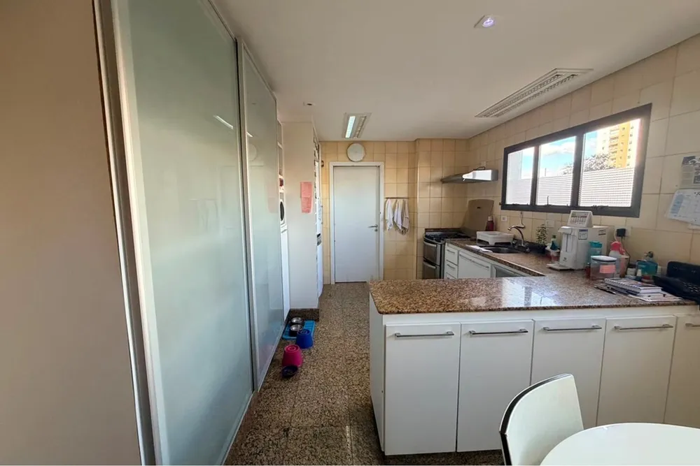 Apartamento, 3 quartos, 152 m² - Foto 2