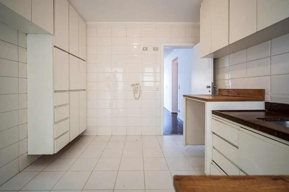 Apartamento, 3 quartos, 145 m² - Foto 1