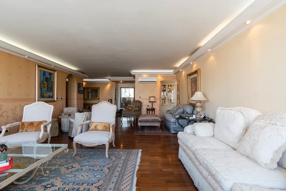 Apartamento, 3 quartos, 182 m² - Foto 1