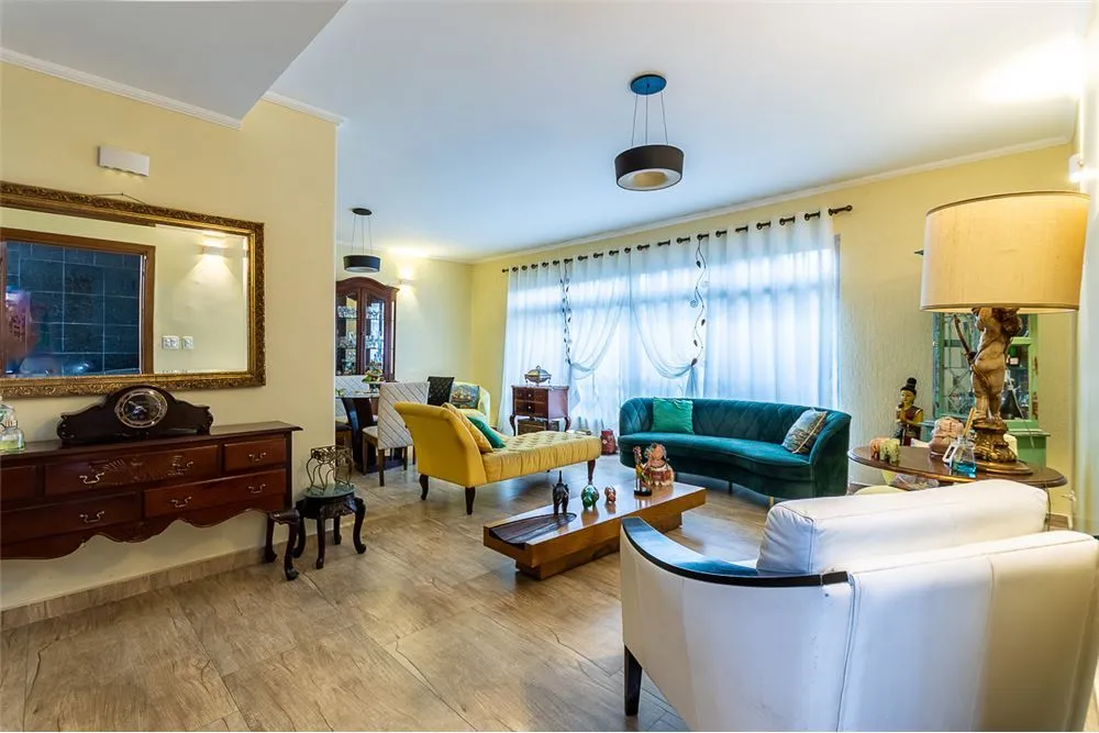 Casa, 4 quartos, 267 m² - Foto 1