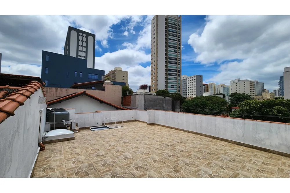 Casa, 4 quartos, 218 m² - Foto 2