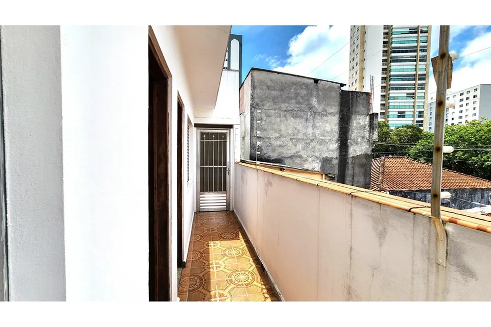 Casa, 4 quartos, 218 m² - Foto 1