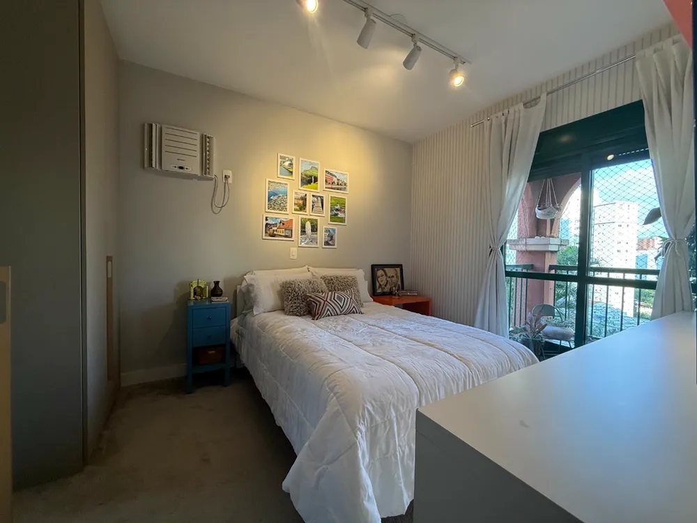 Apartamento, 3 quartos, 100 m² - Foto 2