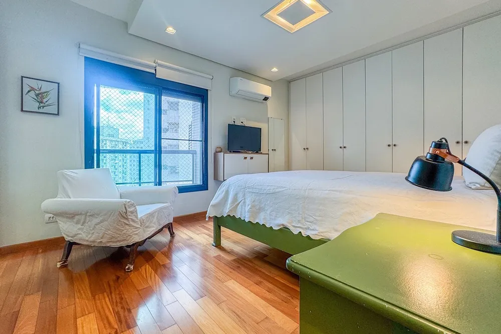 Apartamento, 3 quartos, 236 m² - Foto 4