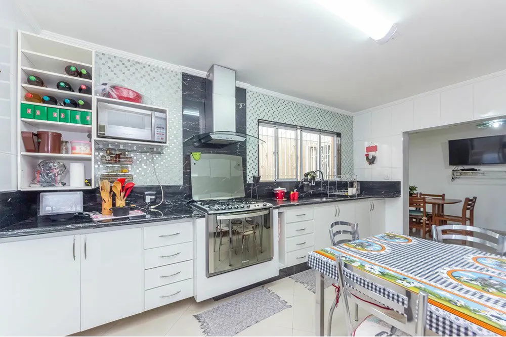 Casa, 3 quartos, 200 m² - Foto 4
