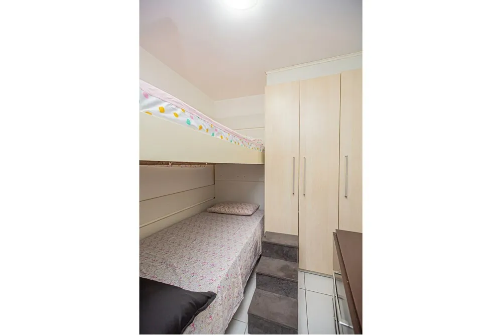 Casa, 5 quartos, 231 m² - Foto 3