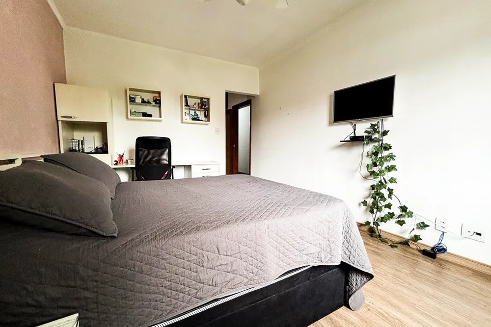 Casa, 4 quartos, 284 m² - Foto 3