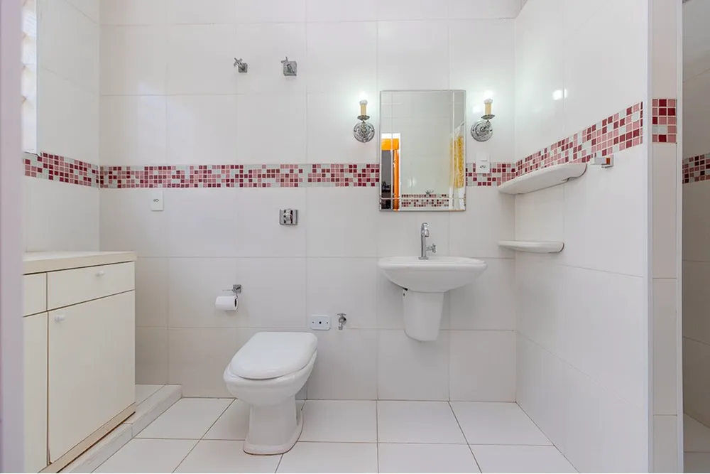 Casa, 4 quartos, 144 m² - Foto 1
