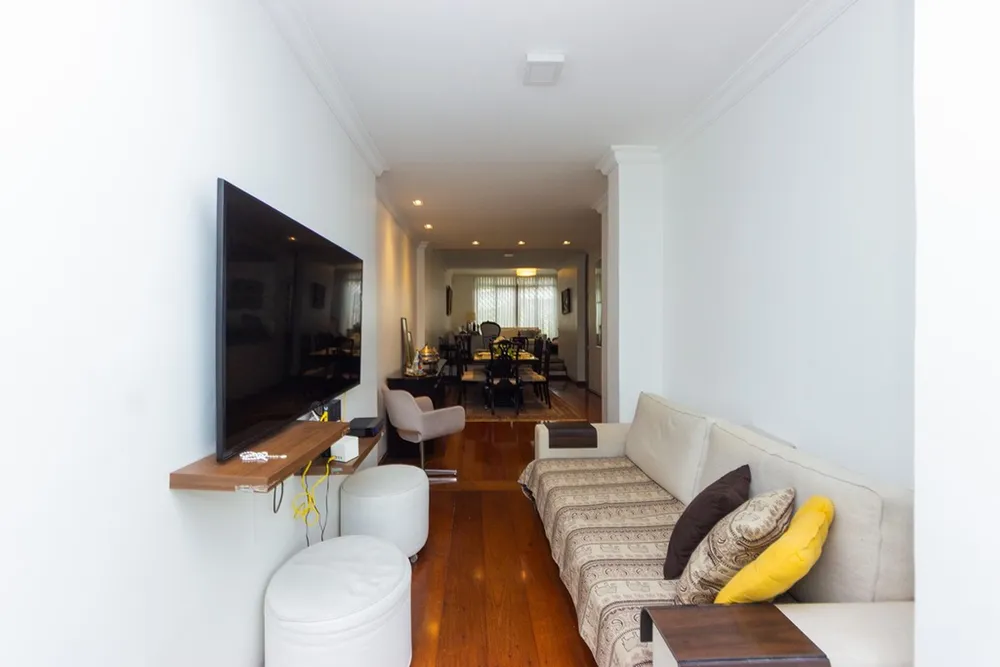 Casa, 4 quartos, 303 m² - Foto 2