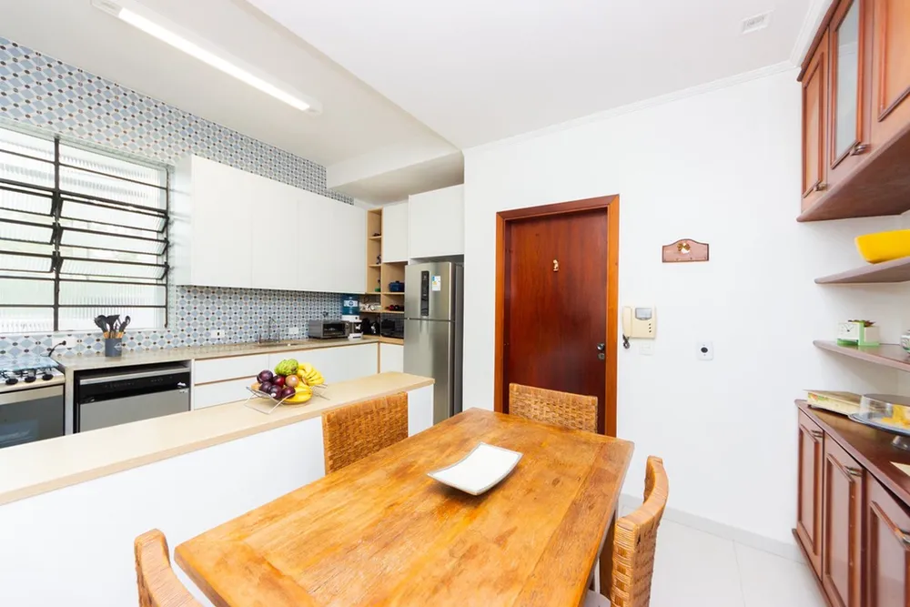 Casa, 4 quartos, 303 m² - Foto 3