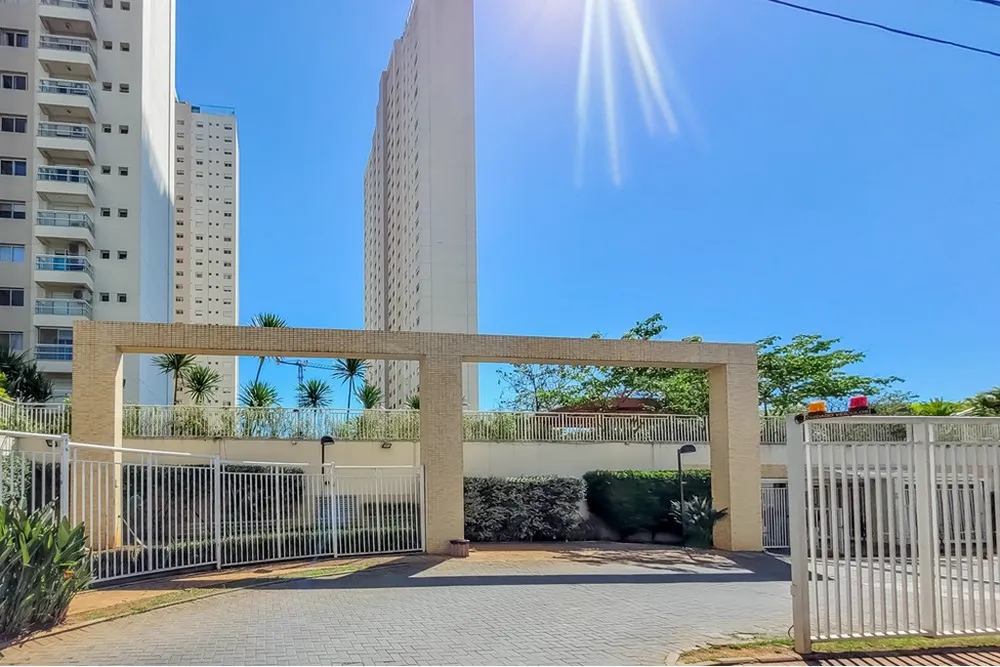 Apartamento, 3 quartos, 210 m² - Foto 1