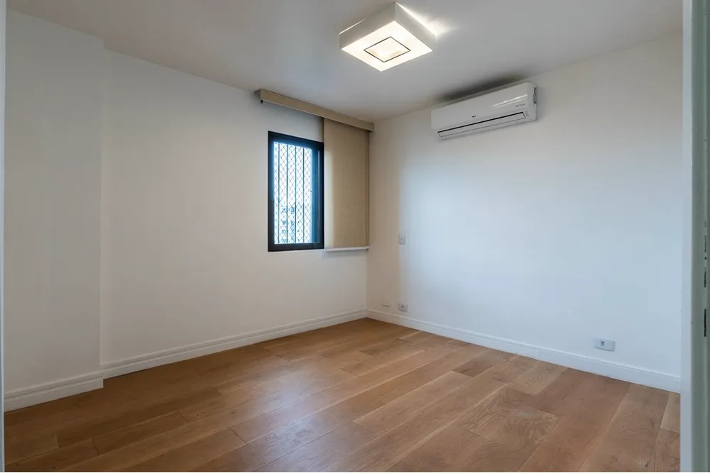 Apartamento, 3 quartos, 170 m² - Foto 2