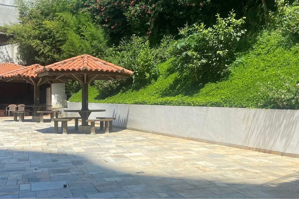 Apartamento, 3 quartos, 225 m² - Foto 1