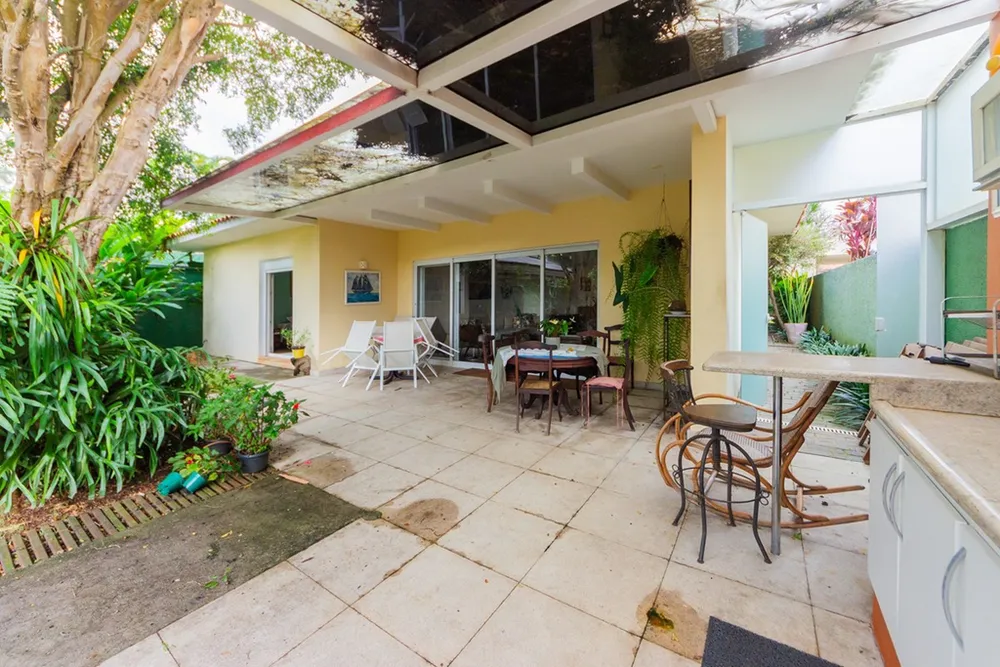 Casa, 4 quartos, 280 m² - Foto 1