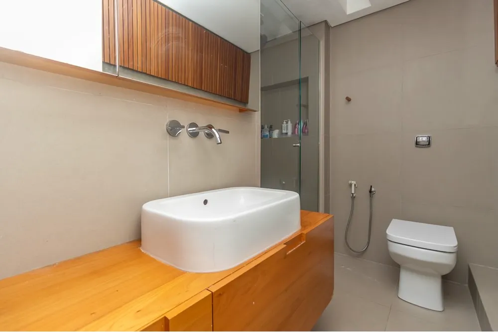 Apartamento, 3 quartos, 130 m² - Foto 2