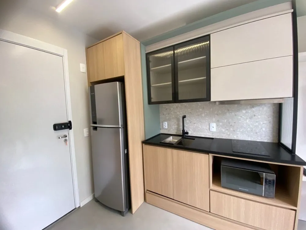 Apartamento, 1 quarto, 27 m² - Foto 2