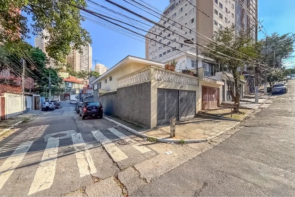 Casa, 4 quartos, 202 m² - Foto 1