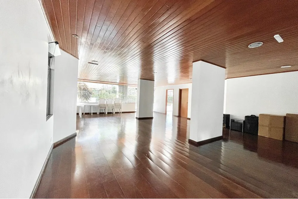 Apartamento, 3 quartos, 133 m² - Foto 2