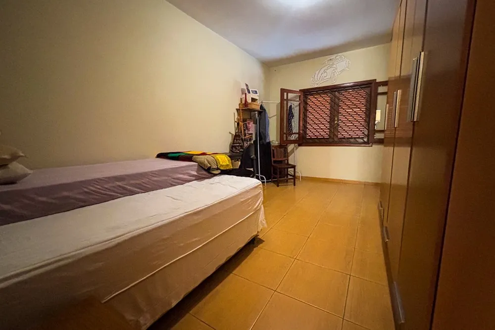 Casa, 3 quartos, 358 m² - Foto 1
