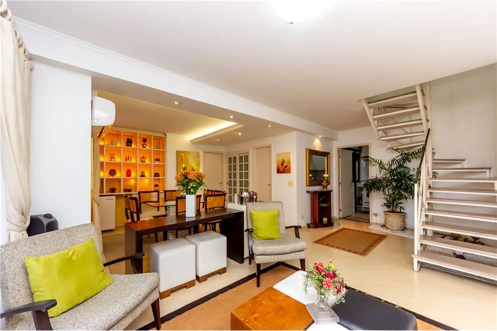 Cobertura, 3 quartos, 195 m² - Foto 4