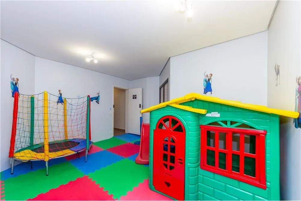 Cobertura, 3 quartos, 195 m² - Foto 2