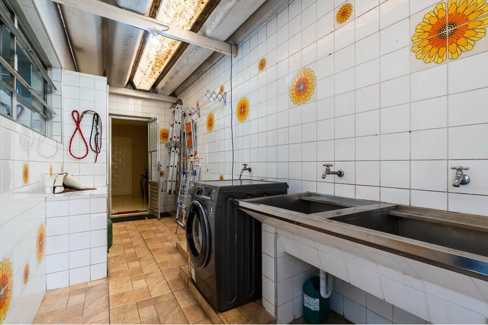 Casa, 3 quartos, 190 m² - Foto 1