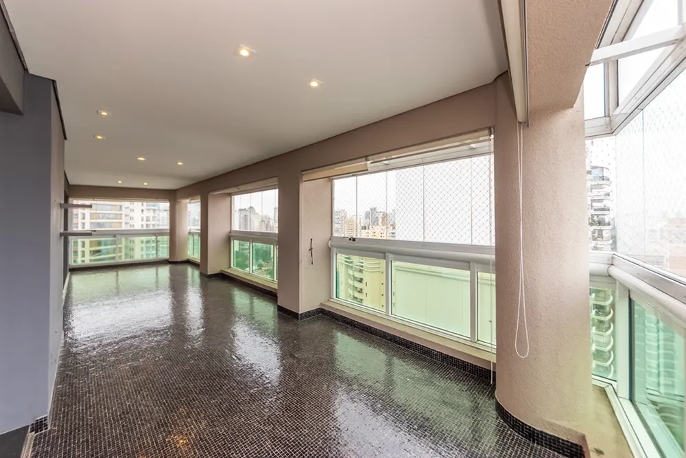 Apartamento, 4 quartos, 233 m² - Foto 2