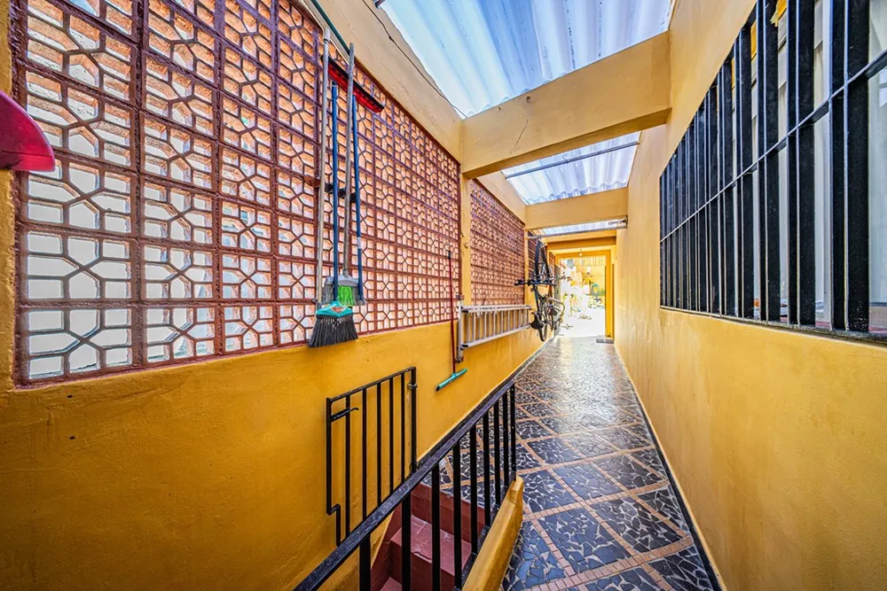 Casa, 6 quartos, 256 m² - Foto 2