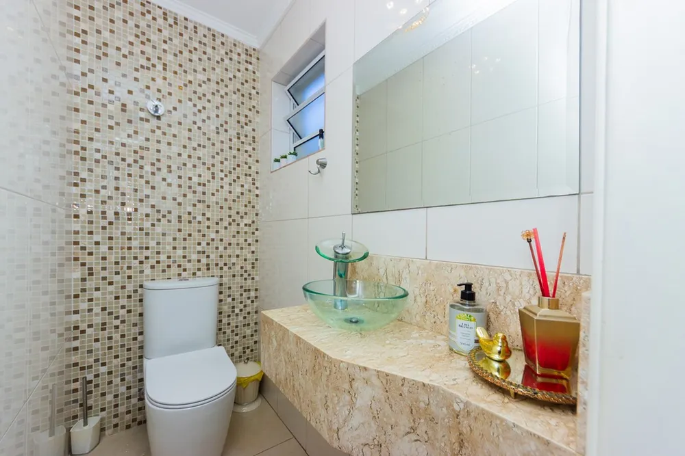 Casa, 5 quartos, 245 m² - Foto 3