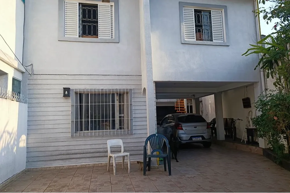 Casa, 3 quartos, 190 m² - Foto 2