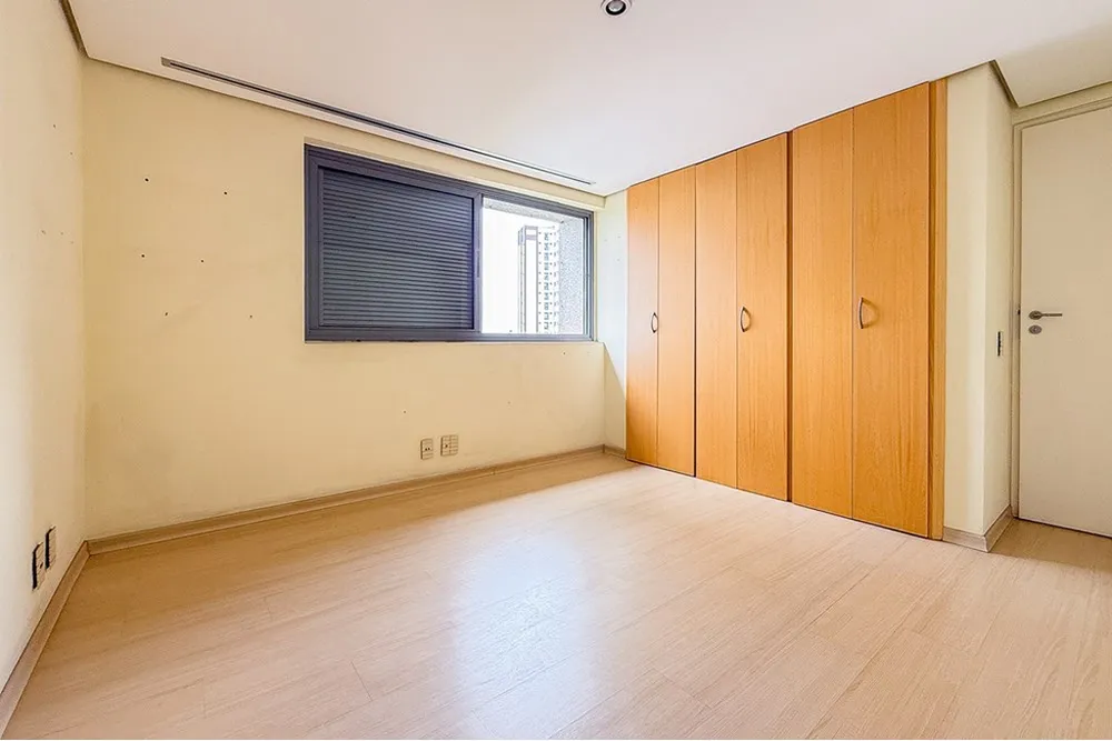 Apartamento, 4 quartos, 277 m² - Foto 1