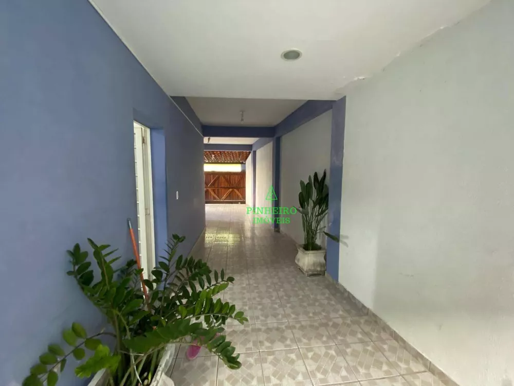 Casa, 3 quartos, 339 m² - Foto 2