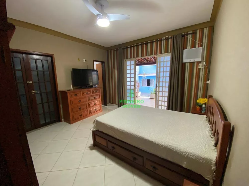 Casa, 3 quartos, 339 m² - Foto 11