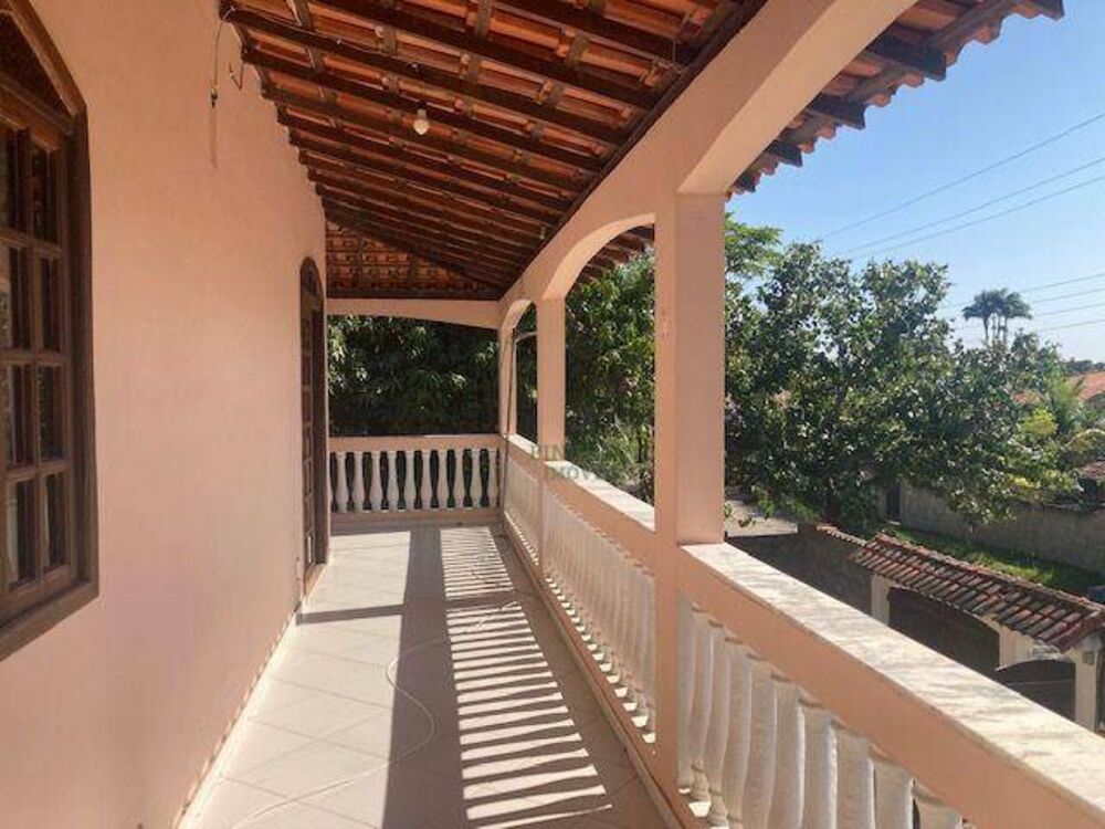 Casa de Condomínio à venda com 4 quartos, 240m² - Foto 8