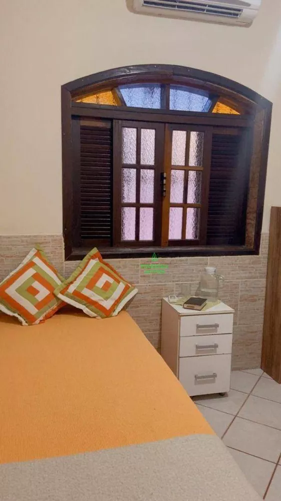 Casa, 3 quartos, 230 m² - Foto 12