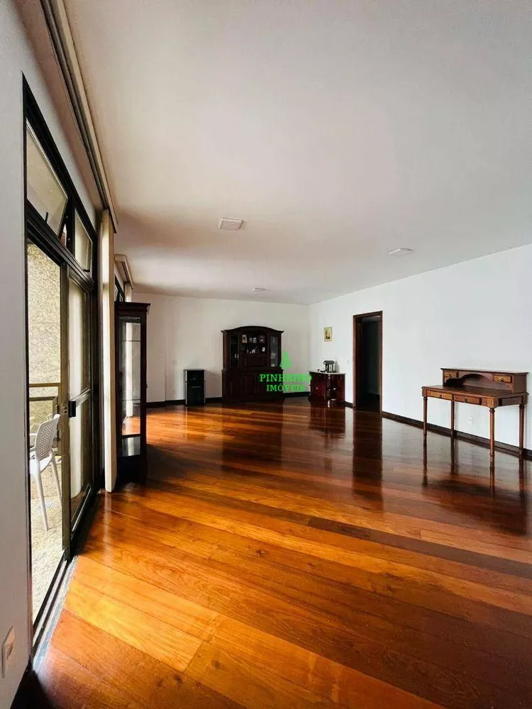 Apartamento, 4 quartos, 220 m² - Foto 16